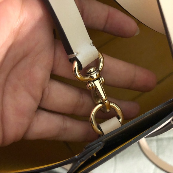 Kate Spade Purse - Picture 13 of 16